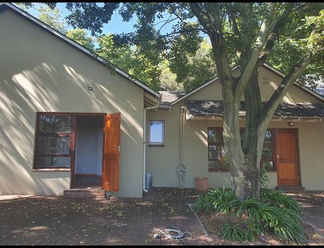 5 BEDROOM HOUSE FOR SALE IN HURLINGHAM